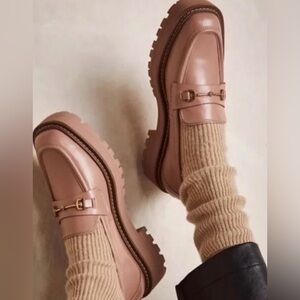 Laurs Lug Sole Loafer in Honey
